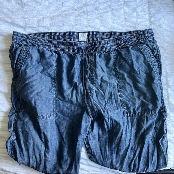 GUC Gap chambray tie elastic ankle pants - Picture 2 of 4